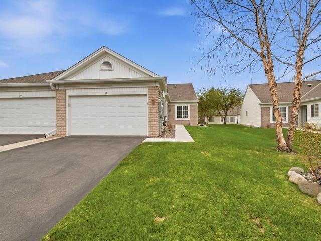 674 Lake View Drive Saint Paul MN 55129 - MLS# 7058668
