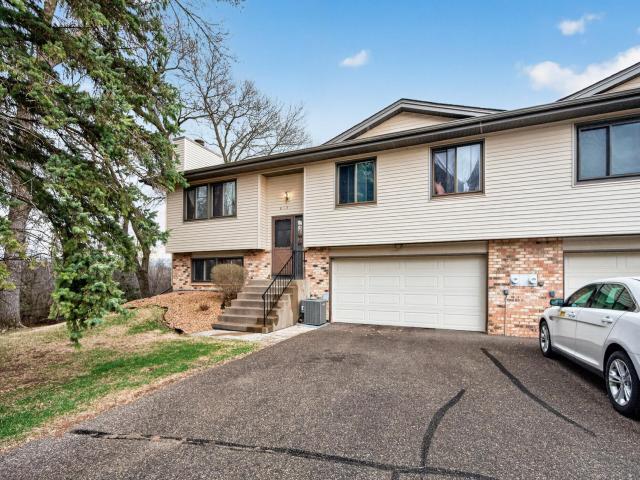 818 Sherwood Road Saint Paul MN 55126 - MLS# 7058687