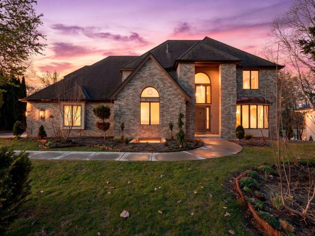 8480 Montgomery Court Eden Prairie MN 55347 - MLS# 7058725