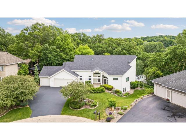 4854 Four Seasons Court Saint Paul MN 55122 - MLS# 7058788
