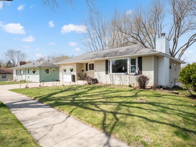 2357 15th Avenue NW Rochester MN 55901 - MLS# 7058948