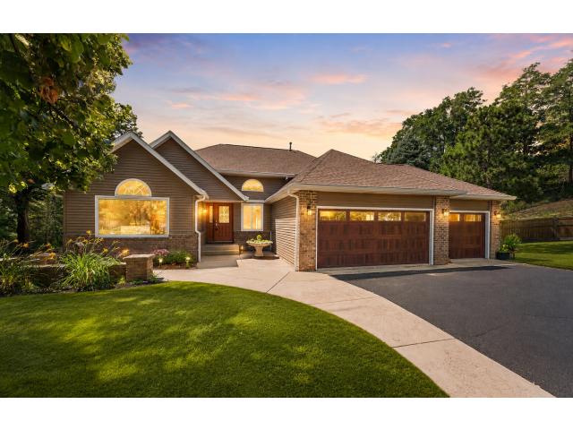2330 Overlook Circle E Saint Paul MN 55119 - MLS# 7059145