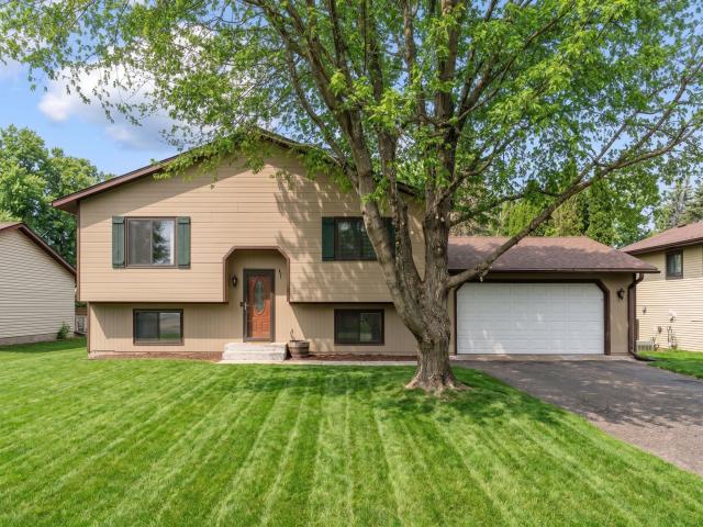 1700 Pioneer Lane Saint Paul MN 55110 - MLS# 7059229
