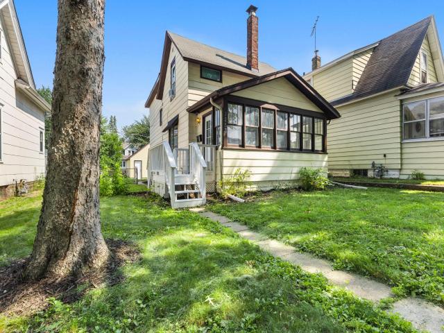 1253 Reaney Avenue Saint Paul MN 55106 - MLS# 7059322