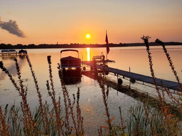 1304 W Medicine Lake Drive Unit 119 Minneapolis MN 55441 - MLS# 7059358