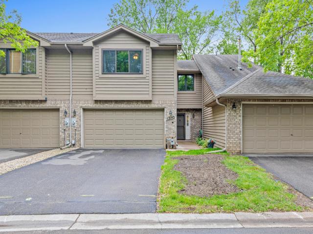 13145 Gemstone Court Saint Paul MN 55124 - MLS# 7059360