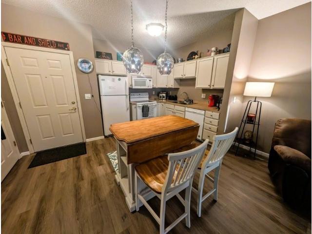 2231 Penn Place Unit 316 North Saint Paul MN 55109 - MLS# 7059462