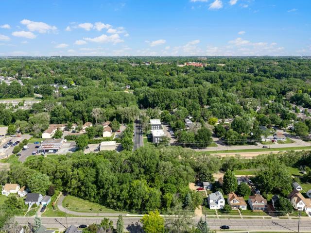 947 Stoughton Avenue Chaska MN 55318 - MLS# 7059566