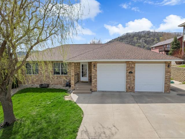 129 Bluffview Drive Winona MN 55987 - MLS# 7059573