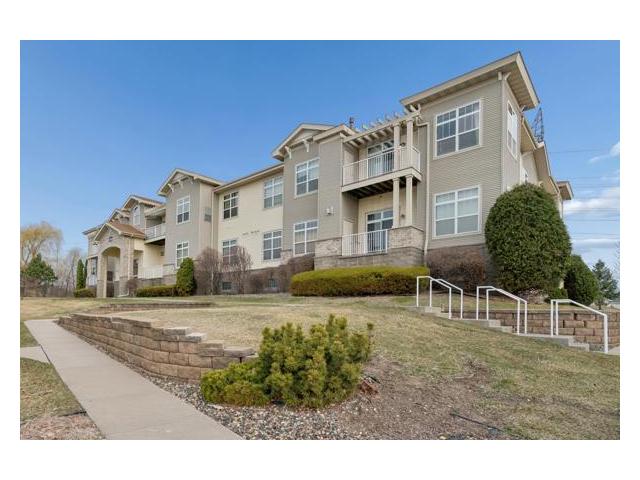 1244 County Road D E Unit 206 Saint Paul MN 55109 - MLS# 7059728