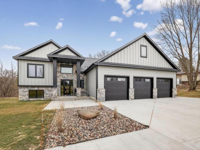 1218 Highway Street N Dodge Center MN 55927 - MLS# 7059895