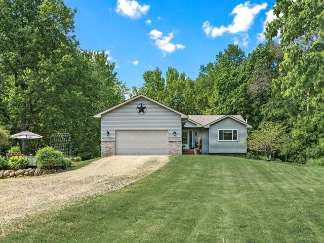 15595 Hidden Hollow Lane New Prague MN 56071 - MLS# 7059941