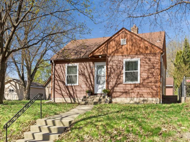 5520 33rd Avenue S Minneapolis MN 55417 - MLS# 7059968