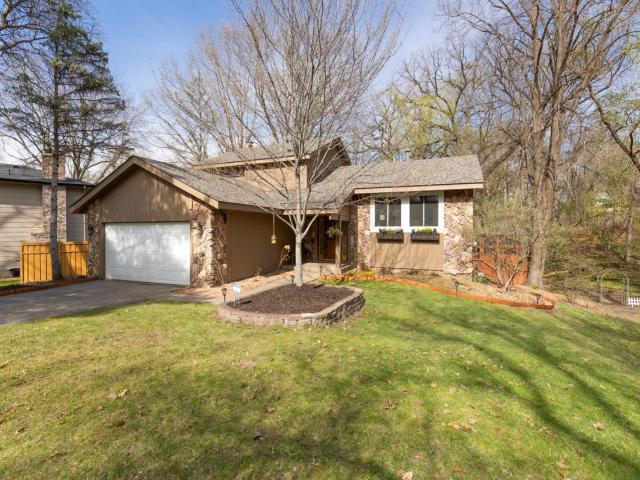9515 Risewood Circle Eden Prairie MN 55347 - MLS# 7060002