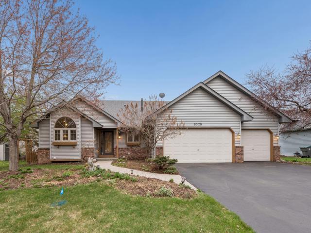 8528 Flamingo Drive Chanhassen MN 55317 - MLS# 7060108