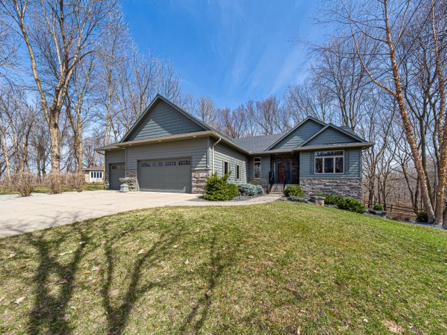 150 Joray Drive Mankato MN 56001 - MLS# 7060177