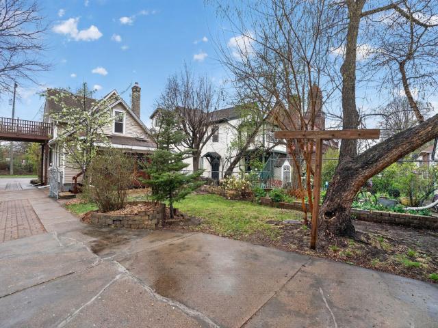 321 22nd Avenue NE Minneapolis MN 55418 - MLS# 7060425