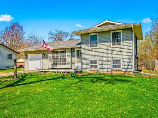 7153 168th Street W Lakeville MN 55044 - MLS# 7060499