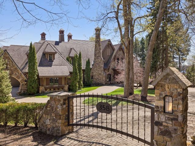 358 Ferndale Road S Wayzata MN 55391 - MLS# 7060616