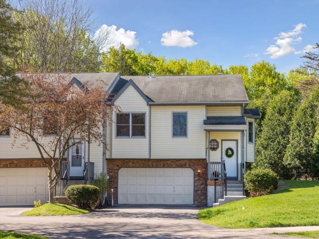 7297 Bren Lane Eden Prairie MN 55346 - MLS# 7060755