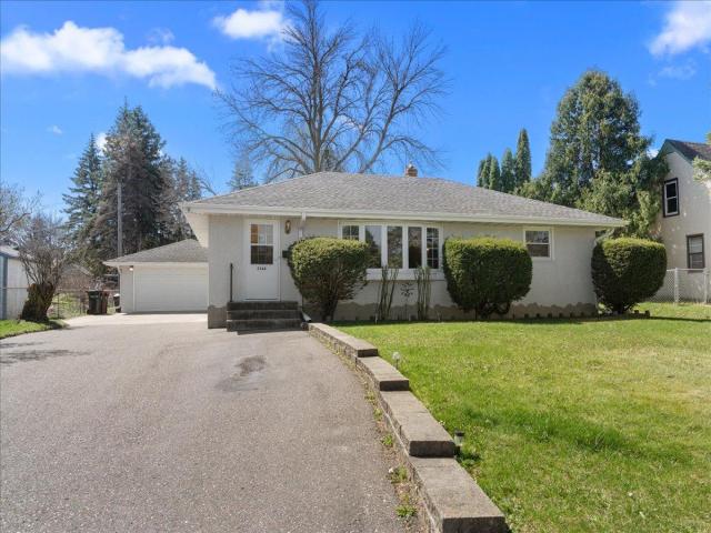 2368 Holloway Avenue E Maplewood MN 55109 - MLS# 7060850