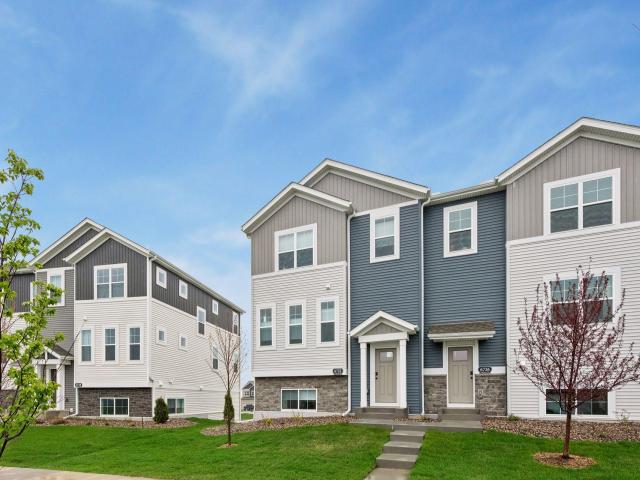 6722 Wildflower Way Minnetrista MN 55331 - MLS# 7061008