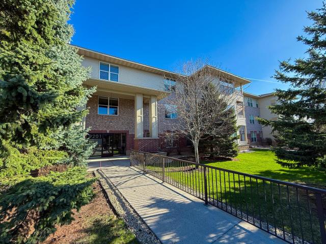 9201 Medicine Lake Road Unit 307 Minneapolis MN 55427 - MLS# 7061125