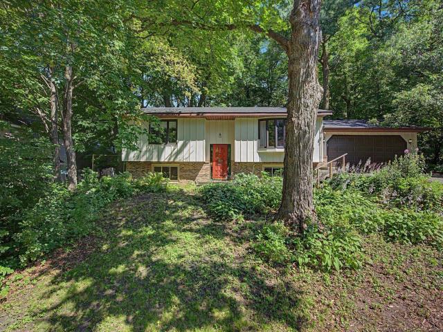 760 Ponderosa Drive Chanhassen MN 55317 - MLS# 7061212