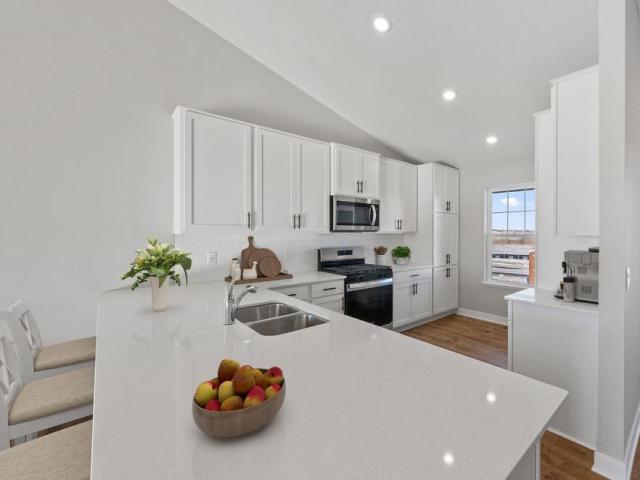 2278 LaTour Drive Shakopee MN 55379 - MLS# 7061321