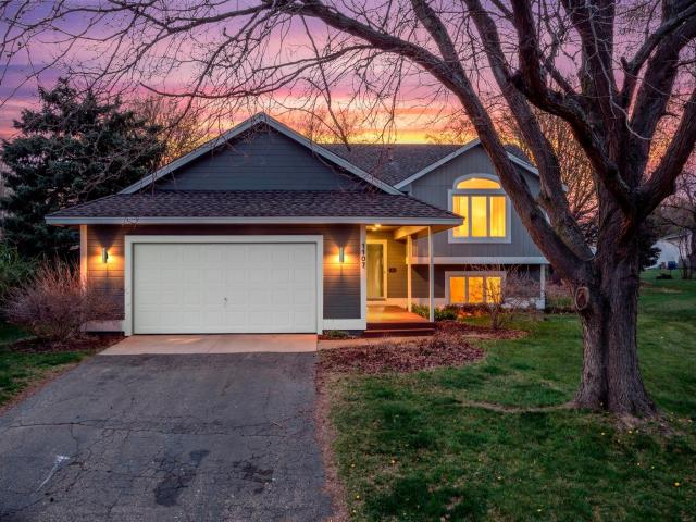 1107 Prairie Court S Shakopee MN 55379 - MLS# 7061559