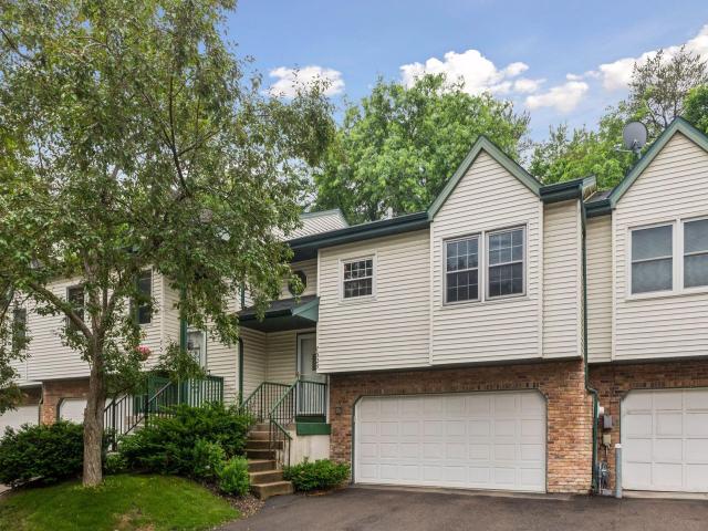 7325 Bren Lane Eden Prairie MN 55346 - MLS# 7061578