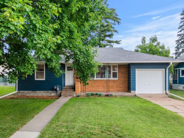 305 Main Street E New Prague MN 56071 - MLS# 7061587