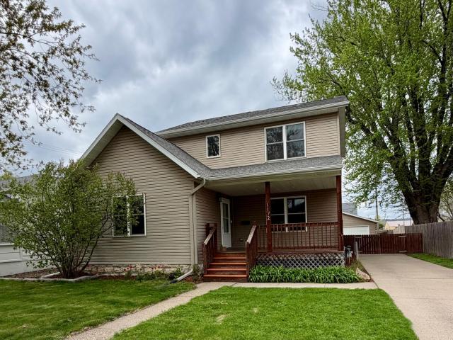 1172 W 4th Street Winona MN 55987 - MLS# 7061602