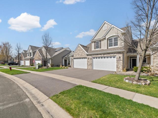 9741 Alvarado Lane N Unit 3802 Maple Grove MN 55311 - MLS# 7061629