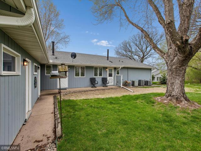 126 Floyd Street S Unit 1 Cannon Falls MN 55009 - MLS# 7061687