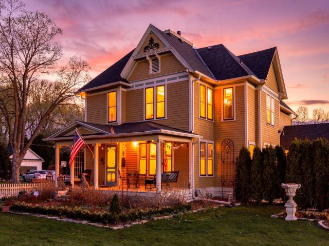 620 Pine Street W Stillwater MN 55082 - MLS# 7061882