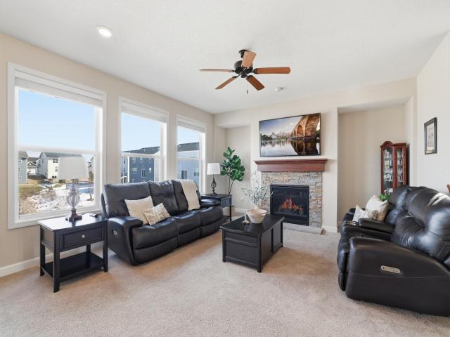 9834 Glacial Valley Alcove Woodbury MN 55129 - MLS# 7061937