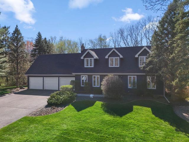 60 Deer Hills Court Saint Paul MN 55127 - MLS# 7062102