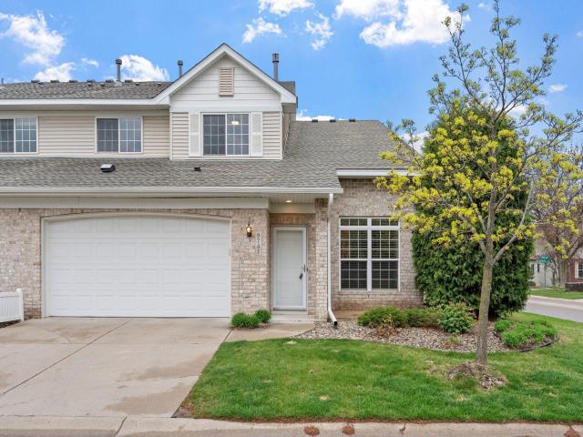 9741 Belmont Lane Eden Prairie MN 55347 - MLS# 7062235