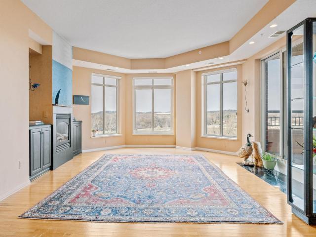 8301 Creekside Circle Unit 560 Minneapolis MN 55437 - MLS# 7062426