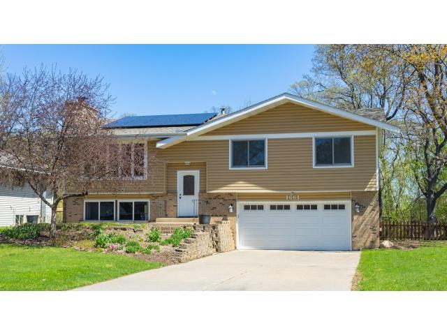 1661 Hilo Avenue N Saint Paul MN 55128 - MLS# 7062465