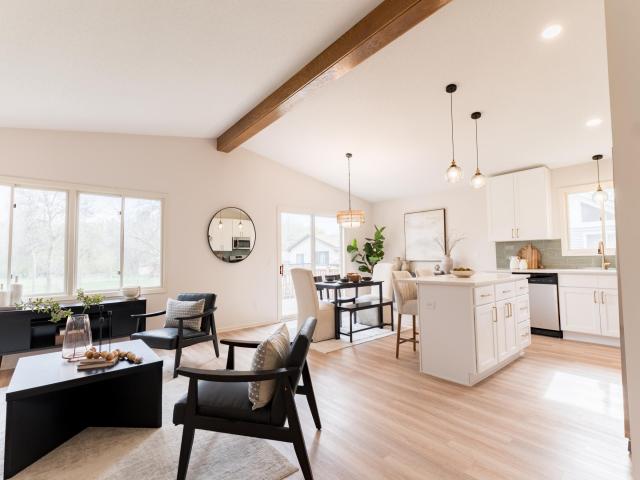 2515 83rd Avenue N Brooklyn Park MN 55444 - MLS# 7062522