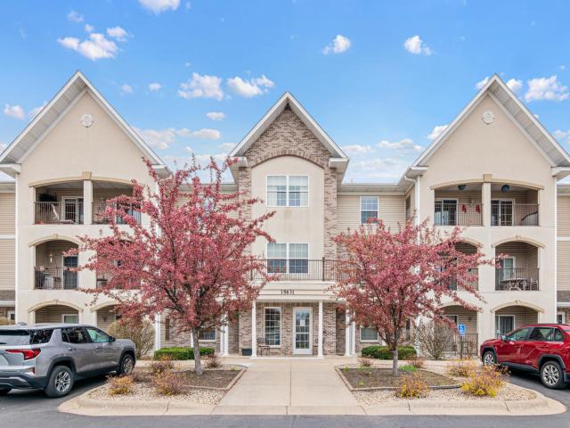 15631 Linnet Street NW Unit 304 Andover MN 55304 - MLS# 7062580