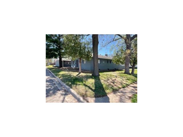 687 4th Avenue NW Saint Paul MN 55112 - MLS# 7062629