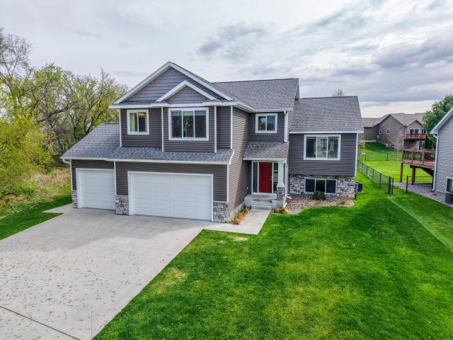 862 Portsmith Drive NW Rochester MN 55901 - MLS# 7062750