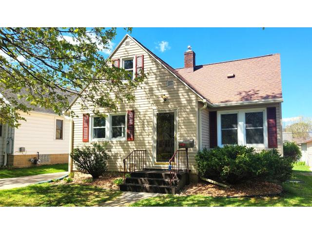 1029 6th Avenue SE Rochester MN 55904 - MLS# 7062781