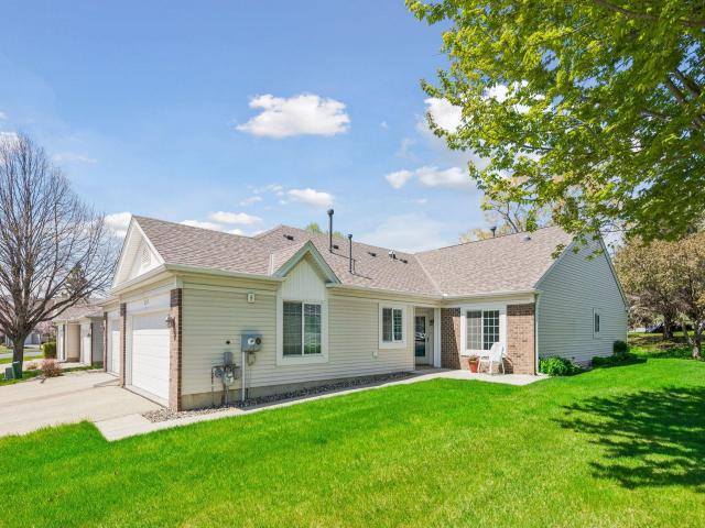 2157 Boulder Pointe Shakopee MN 55379 - MLS# 7062958