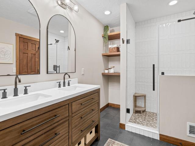 14168 Heywood Path Saint Paul MN 55124 - MLS# 7062969