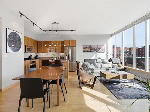 215 10th Avenue S Unit 528 Minneapolis MN 55415 - MLS# 7062970