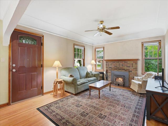 1254 Marion Street Saint Paul MN 55117 - MLS# 7063022